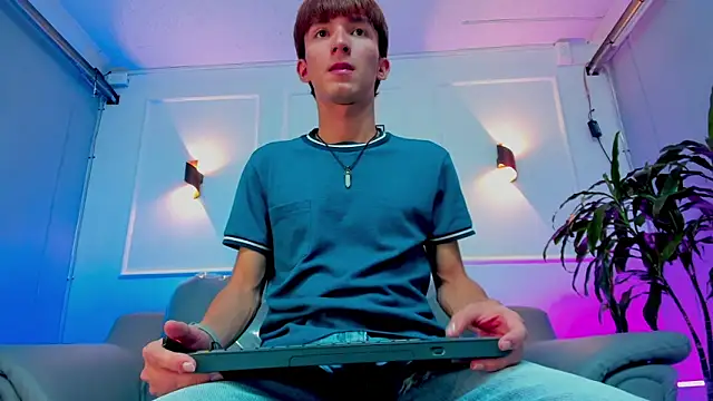 Jake evans online show from April 14, 5:02 am