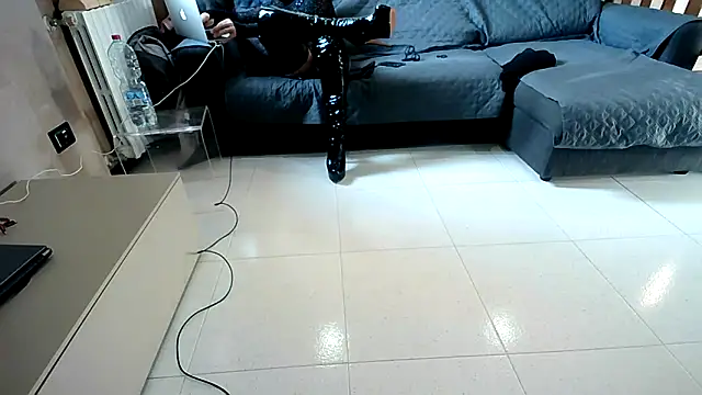 M87HOT online show from April 9, 3:50 pm