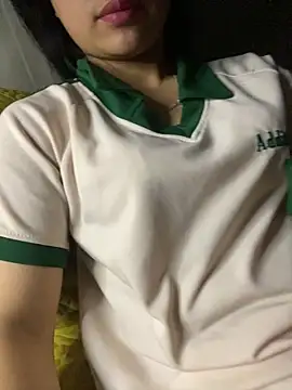 T tina92 online show from January 6, 10:56 pm