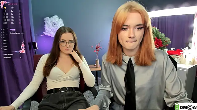 liana kisses online show from December 29, 8:04 pm