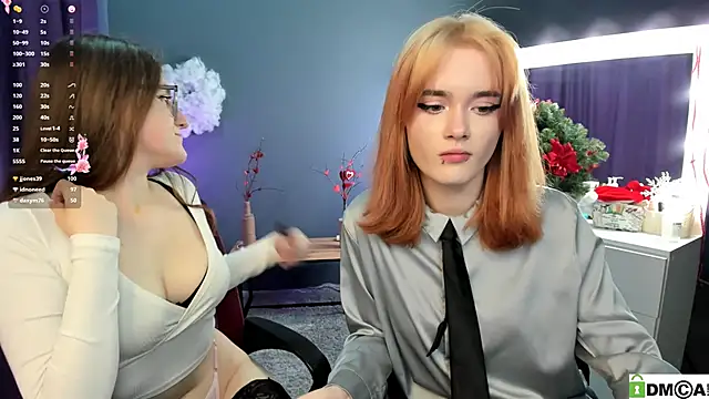 liana kisses online show from December 29, 11:08 pm