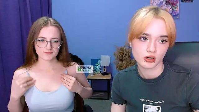 liana kisses online show from January 15, 8:05 pm