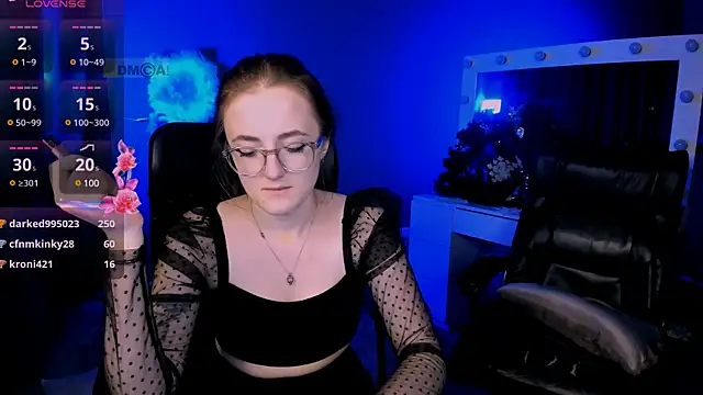 liana kisses online show from January 26, 3:58 pm