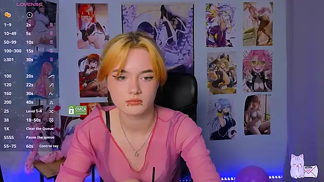 liana kisses online show from February 5, 2:26 pm