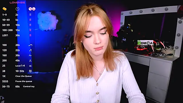 liana kisses online show from February 17, 2:15 pm