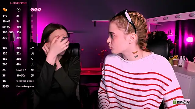 liana kisses online show from March 1, 8:10 pm