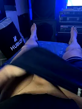 MatthewEmme online show from December 3, 11:58 pm