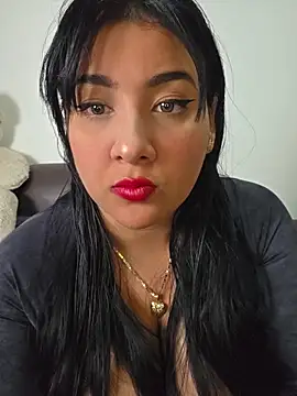 Snapshot of bigboobsrose1 chatting on June 30, 4:30 pm bigboobsrose1 online show from June 30, 4:30 pm