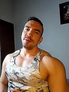 Snapshot of jhay-crux chatting on September 18, 10:06 am jhay-crux online show from September 18, 10:06 am