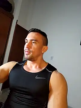 jhay-crux online show from April 3, 12:25 pm