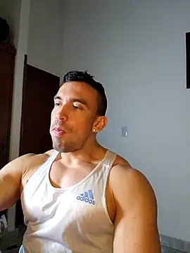 jhay-crux online show from April 8, 12:32 am