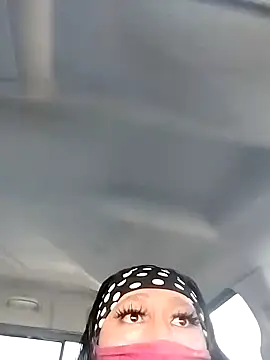 Snapshot of StaciGoodman chatting on January 21, 10:08 pm StaciGoodman online show from January 21, 10:08 pm