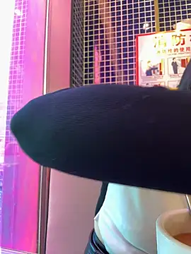 Efangfang online show from January 8, 8:16 am