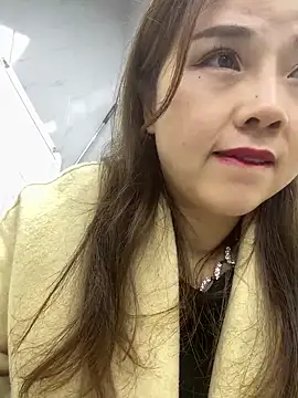 Efangfang online show from March 5, 1:50 pm