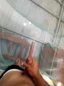 Snapshot of leyel00155 chatting on October 7, 12:02 pm leyel00155 online show from October 7, 12:02 pm