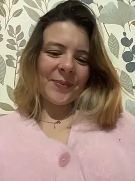 Snapshot of Nina_blain chatting on January 17, 8:45 am Nina blain online show from January 17, 8:45 am