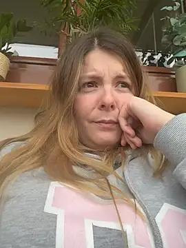 Nina blain online show from February 13, 10:00 am