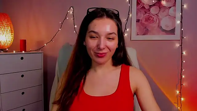 Meagn Extasy online show from March 7, 6:00 pm