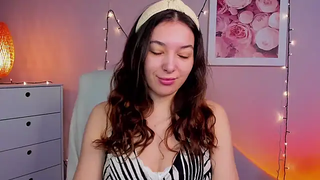 Meagn Extasy online show from March 23, 7:31 am