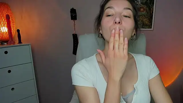 Meagn Extasy online show from September 22, 6:37 am