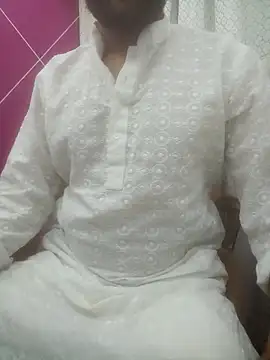 Snapshot of zakly69 chatting on October 30, 2:29 pm zakly69 online show from October 30, 2:29 pm