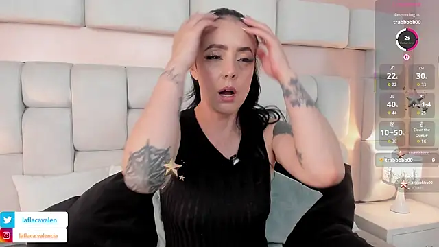 Snapshot of AndreaValencia chatting on January 17, 7:17 pm AndreaValencia online show from January 17, 7:17 pm