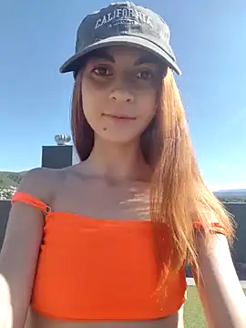 Valentcouple online show from December 25, 8:28 pm