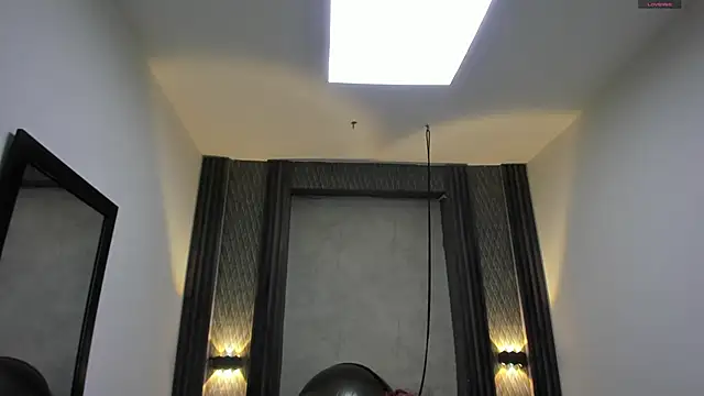 Snapshot of selene_red_ chatting on September 12, 1:44 pm selene red online show from September 12, 1:44 pm