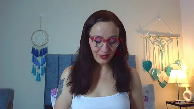 IberianMoonMK online show from November 24, 5:23 pm