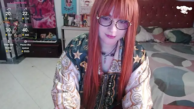 Snapshot of Avril2001 chatting on October 19, 3:40 am Avril2001 online show from October 19, 3:40 am
