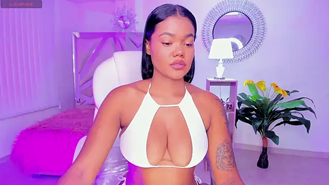 madisson davon online show from December 23, 1:56 pm