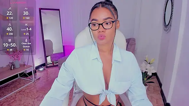 madisson davon online show from March 6, 1:57 pm