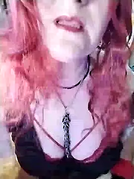 SabrinaXlovess online show from December 3, 7:55 pm