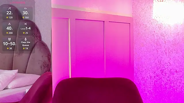 Camille Torres online show from December 3, 1:53 pm