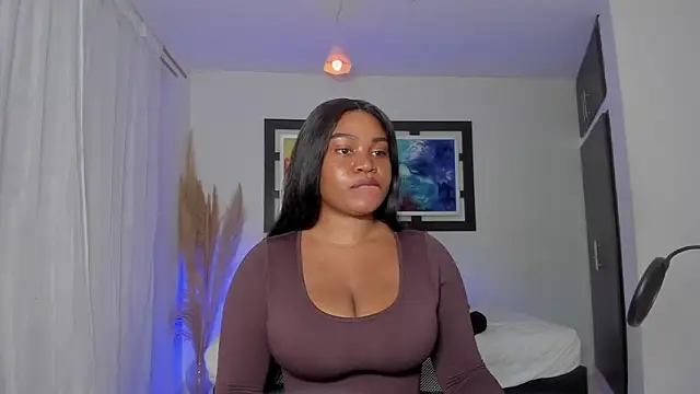 Snapshot of Scarlett_811 chatting on May 2, 8:58 pm Scarlett 811 online show from May 2, 8:58 pm