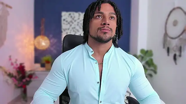 MikeEstevess online show from December 1, 9:37 pm