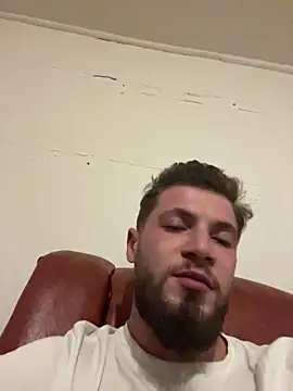 Snapshot of jimmyy_ chatting on March 8, 7:39 pm jimmyy online show from March 8, 7:39 pm