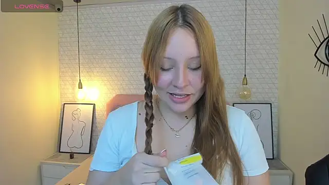 Kittytimberlake online show from September 16, 7:15 pm