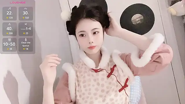 Qedgjwyz1 online show from February 4, 12:29 am