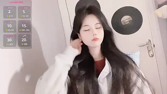 Qedgjwyz1 online show from February 7, 12:20 am