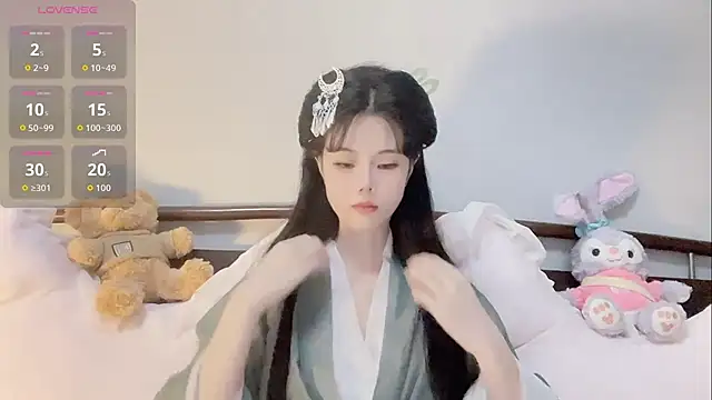 Qedgjwyz1 online show from September 14, 12:15 pm