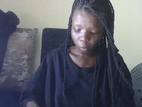 Snapshot of Baddie_Floxxy chatting on June 28, 6:03 pm Baddie Floxxy online show from June 28, 6:03 pm