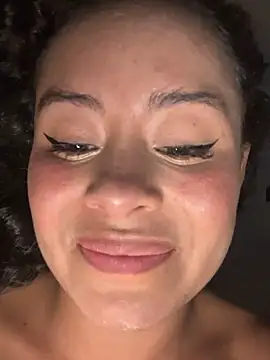 Snapshot of Marie_Rose chatting on February 15, 2:37 am Marie Rose online show from February 15, 2:37 am