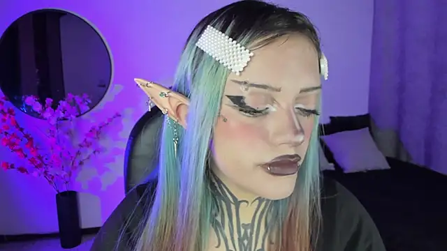 LilithMadness online show from September 30, 5:12 am