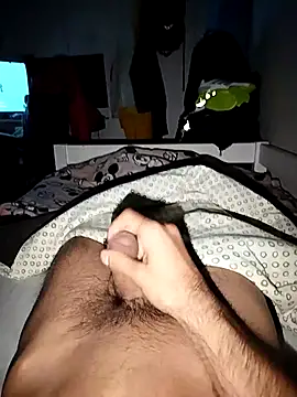 Snapshot of Edulixe_15 chatting on November 4, 12:43 am Edulixe 15 online show from November 4, 12:43 am