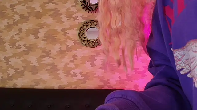 cherry chel online show from January 23, 11:05 pm