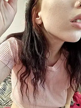 Snapshot of _Alice_0-0 chatting on October 7, 2:53 am  Alice 0-0 online show from October 7, 2:53 am