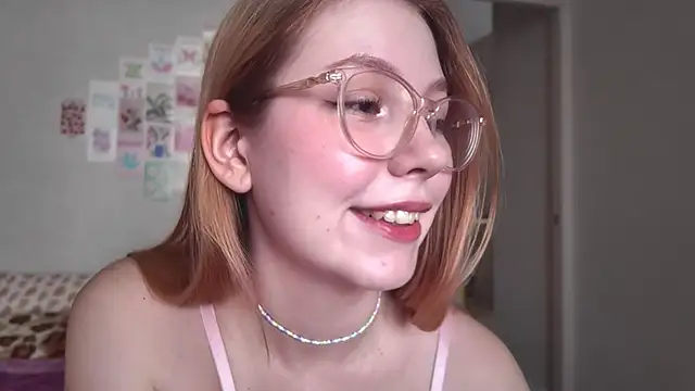 HoneyAudrey online show from January 15, 3:22 am