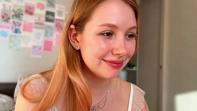 HoneyAudrey online show from March 26, 2:39 am