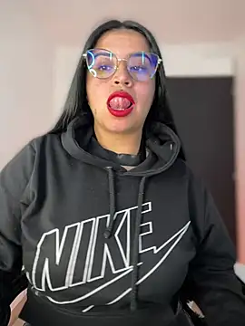 Devilsweet17 online show from April 9, 9:53 pm